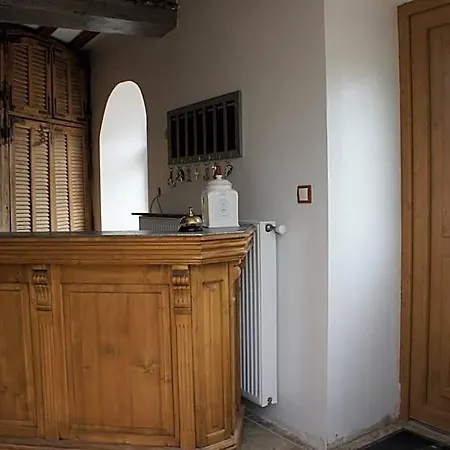 Aux Logis De La Solre 3*