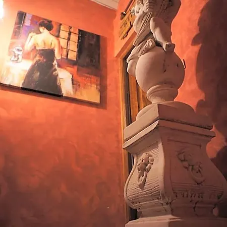 Aux Logis De La Solre Nocleg ze śniadaniem 3*