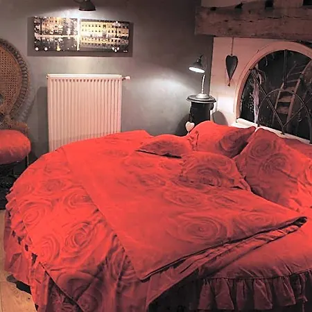 Couette-café Aux Logis De La Solre Ferrière-la-Petite
