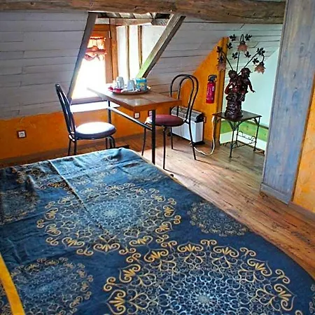 Aux Logis De La Solre