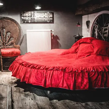 Aux Logis De La Solre