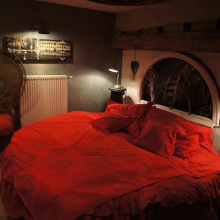 Aux Logis De La Solre Bed & Breakfast Ferrière-la-Petite