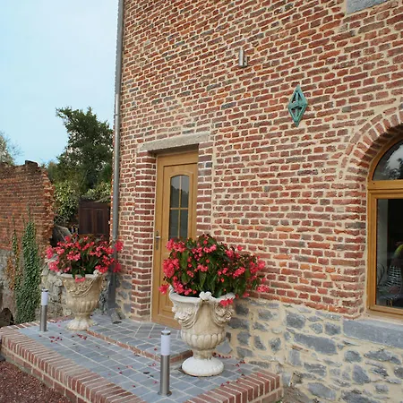 Aux Logis De La Solre