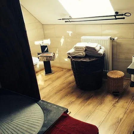 Aux Logis De La Solre Отель типа 